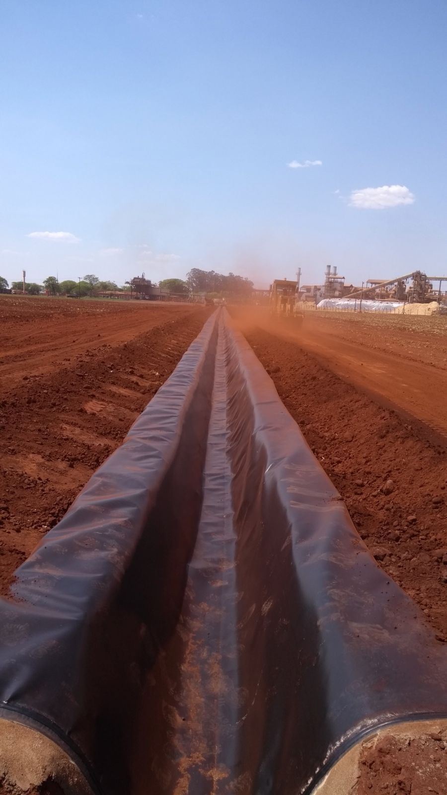 Canal de Vinhaça – Usina Guaíra – Guaíra – SP — foto 6