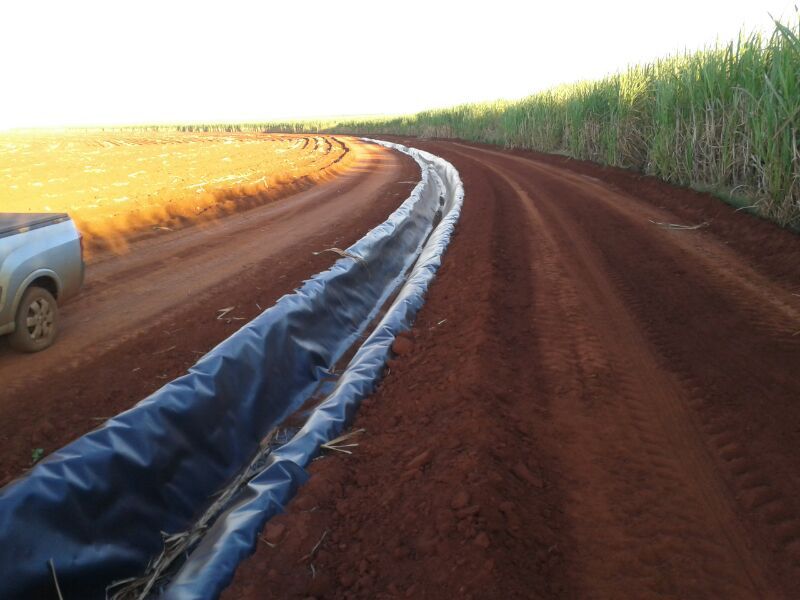 Canal de Vinhaça – Usina Vale do Rosário 2014 — foto 3